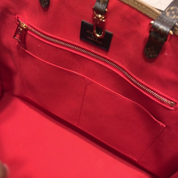 * SoLD*Louis Vuitton On the Go bag - Picture 9 of 13